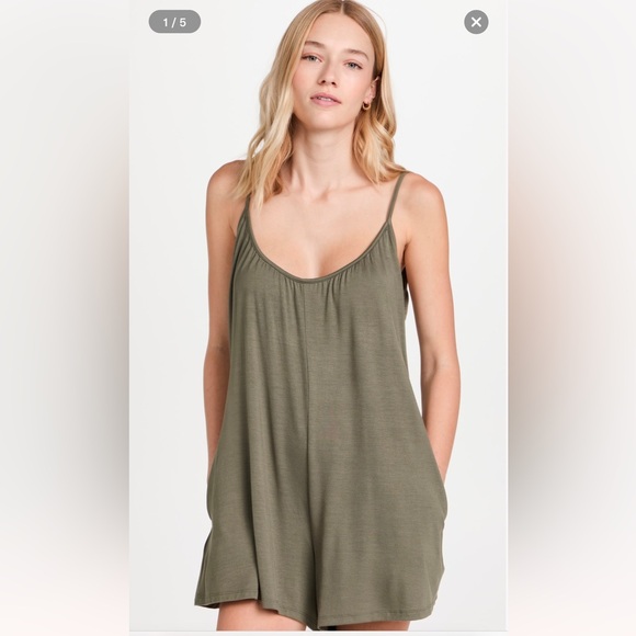 Z Supply Pants - NWT Z Supply Olive Krista Romper Size Sma